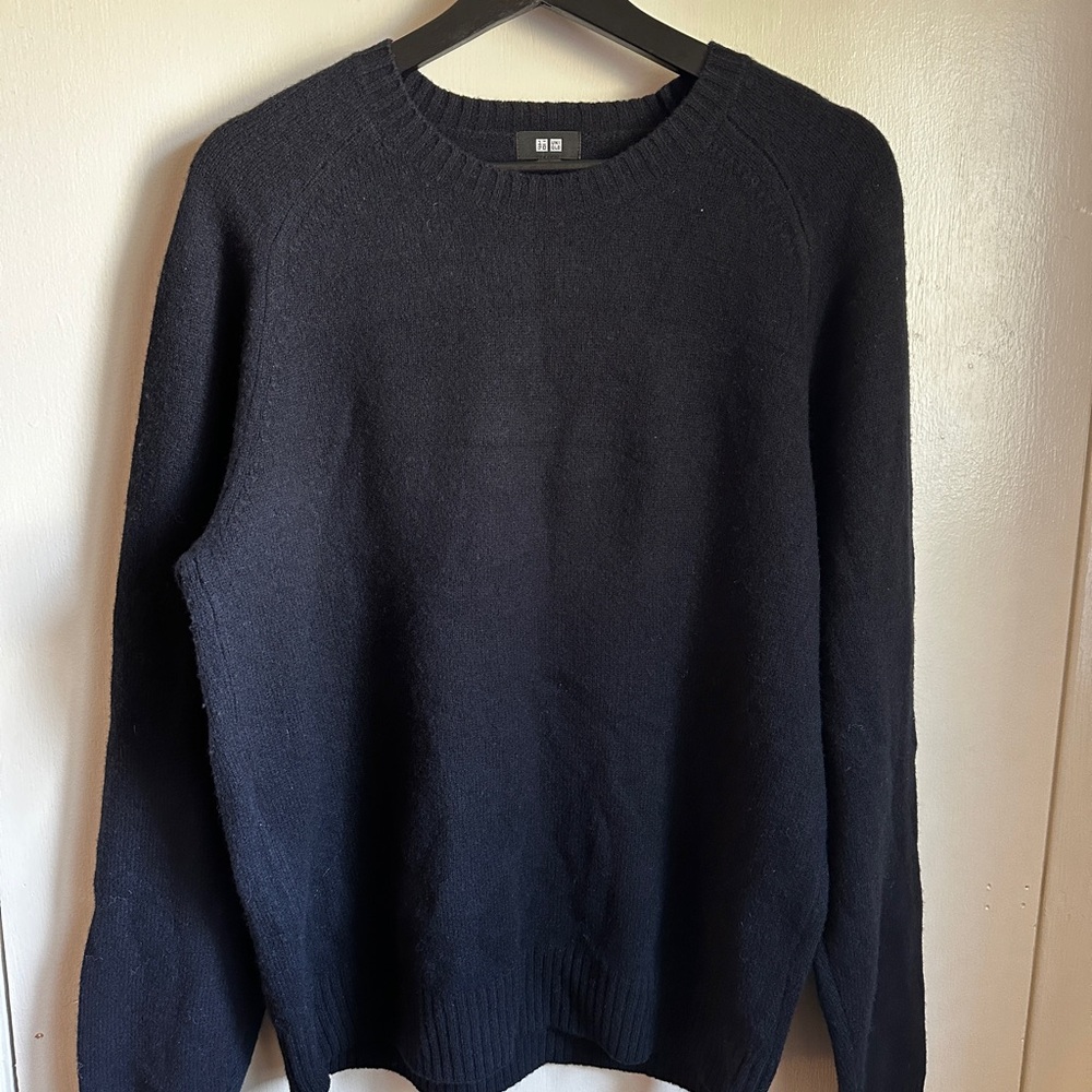 Uniqlo Wool Crewneck Sweater